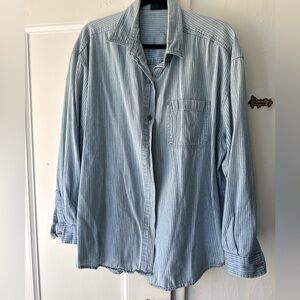 Faded Glory Light Blue Striped Casual Button-Down Shirt